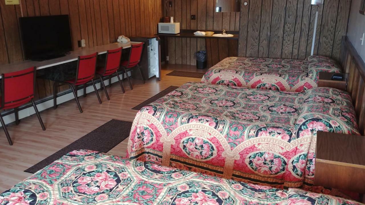 Falls Motel International Falls Bagian luar foto